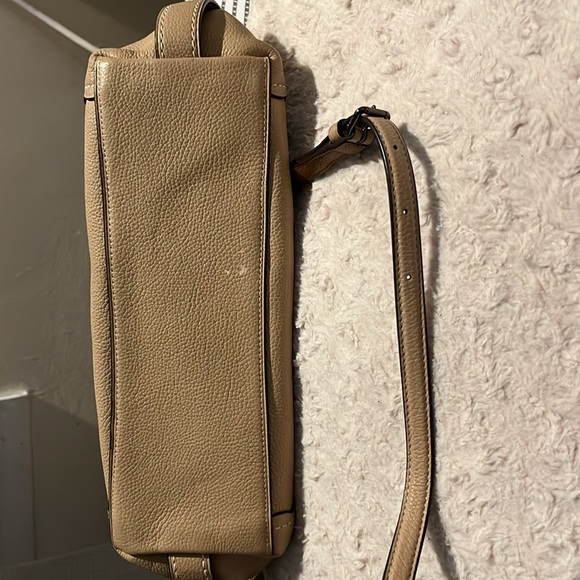 Coach Leather Tote Bag in Tan with Crossbody Strap and beading 9.5H x 15W - Picture 12 of 12